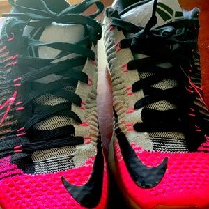 Kobe Bryant elite shoes